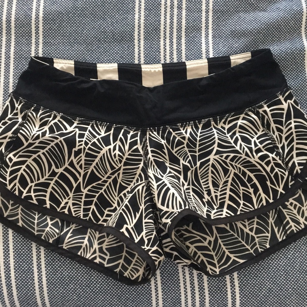 Lululemon Speed Up Short Size 4